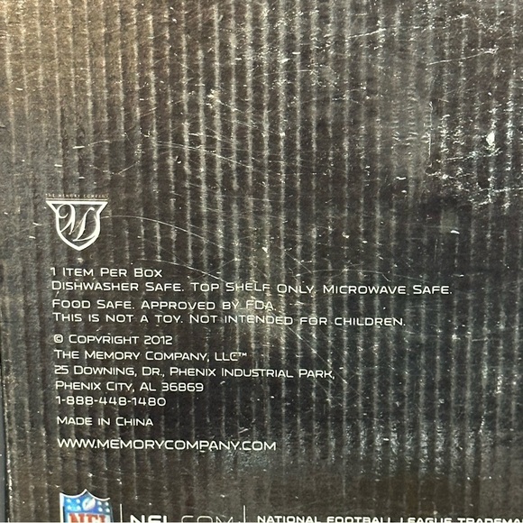 NEW ORLEANS SAINTS Santa’s Ceramic Cookie Plate - Picture 8 of 8